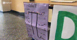 bloggif 69b937494c19c